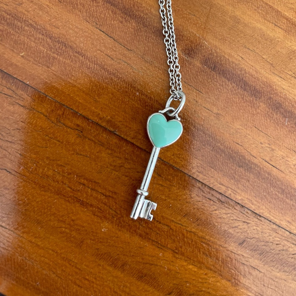 Tiffany’s Heart Key Pendant Necklace